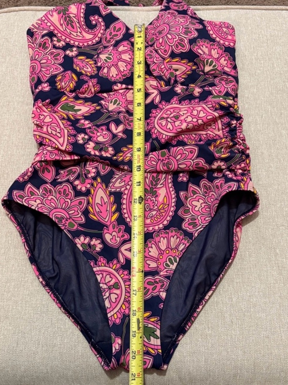 Gorgeous BODEN One Piece SwimSuit-Sz 8R-Ties at Neck-V Neck Wrap Front-Pinks-EUC - Picture 6 of 9